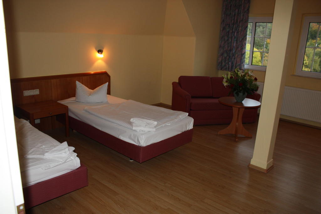 Hotel Stubenberg Gernrode  Cameră foto
